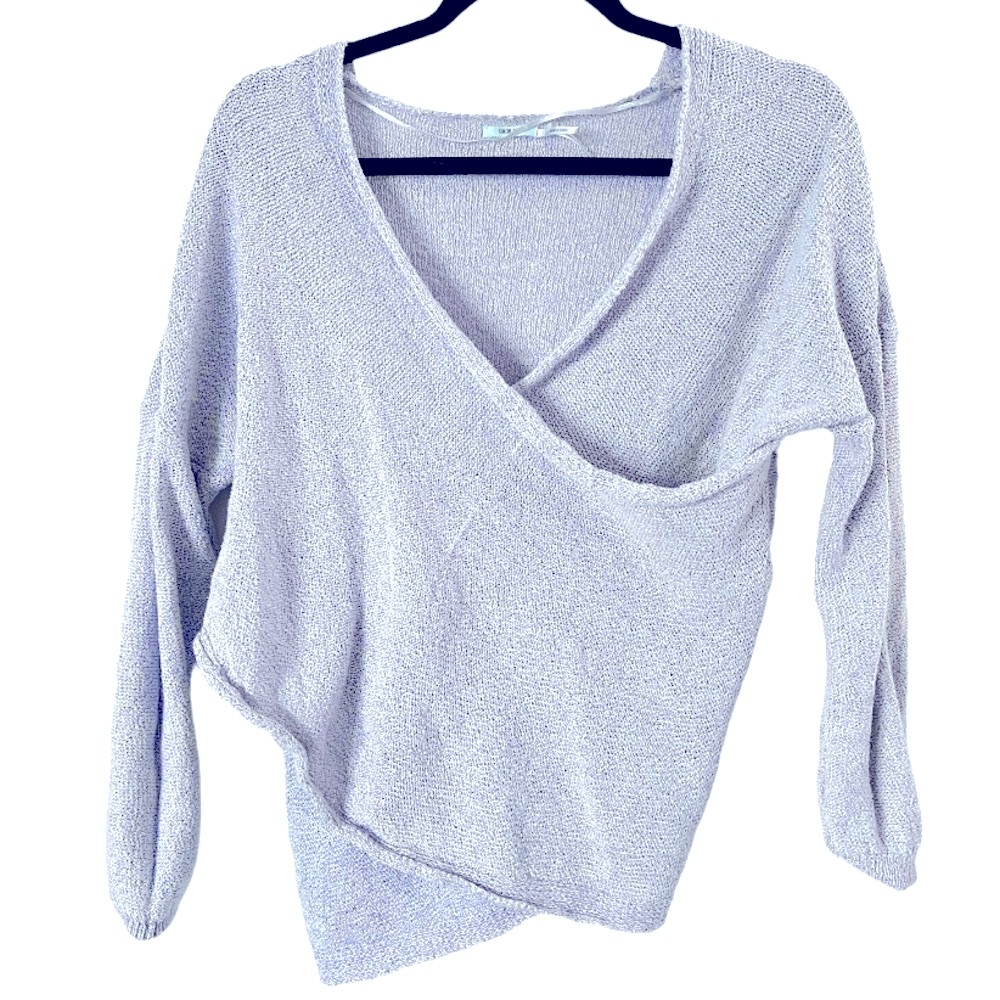 Urban Outfitters Kimchi Blue Criss Cross Grey Sweater Womens Size‎ Small